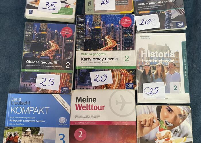 Grajewo ogłoszenia: Sprzedam podręczniki stan bardzo dobry odbiór osobisty Grajewo