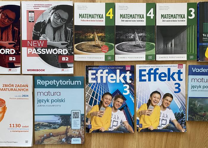 Grajewo ogłoszenia: Sprzedam książki. Ćwiczenia NIE są uzupełnione.  Z matematyki...