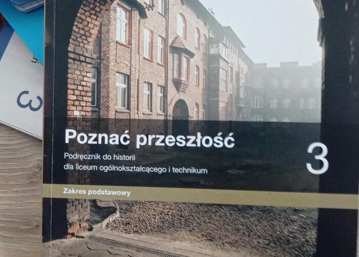 Grajewo ogłoszenia: Sprzedam książkę 15 zł