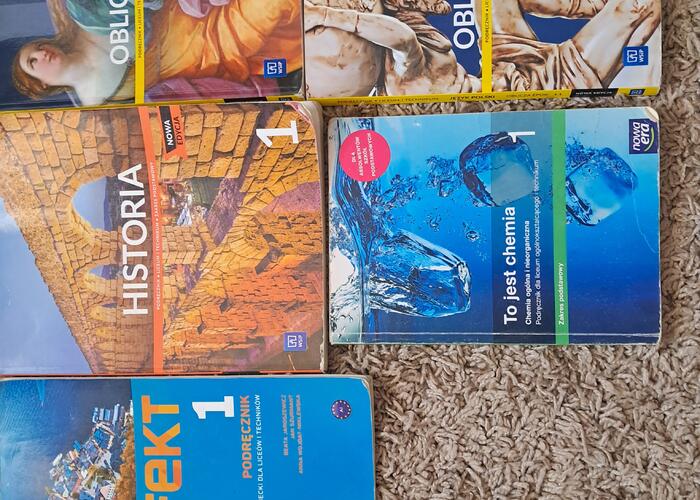 Grajewo ogłoszenia: Sprzedam książki do klasy 1 I 2 liceum  I technikum