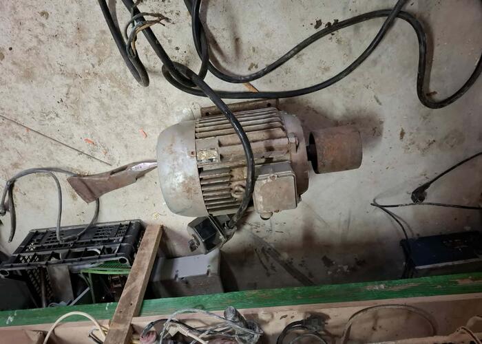 Grajewo ogłoszenia: Sprzedam Silnik 7,5kW +krajzaga, zainteresowani proszę o kontakt...