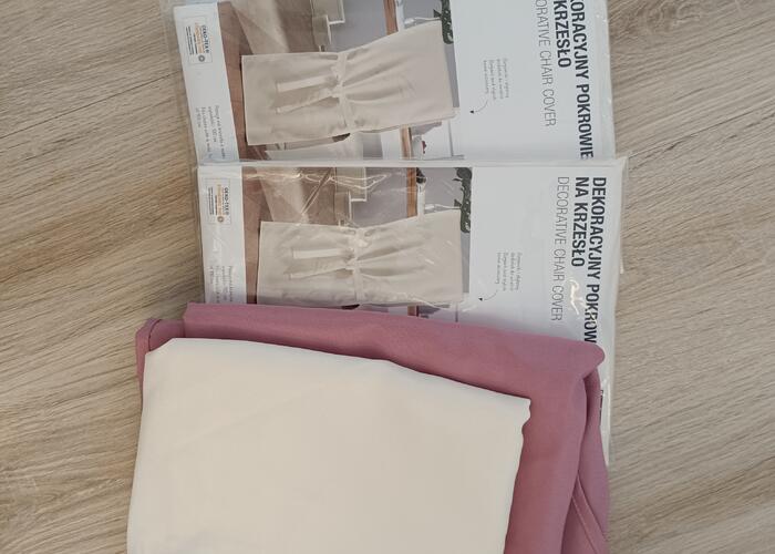 Grajewo ogłoszenia: Sprzedam 5 pokrowców widocznych na zdjęciu, 3 białe i 2 różowe.