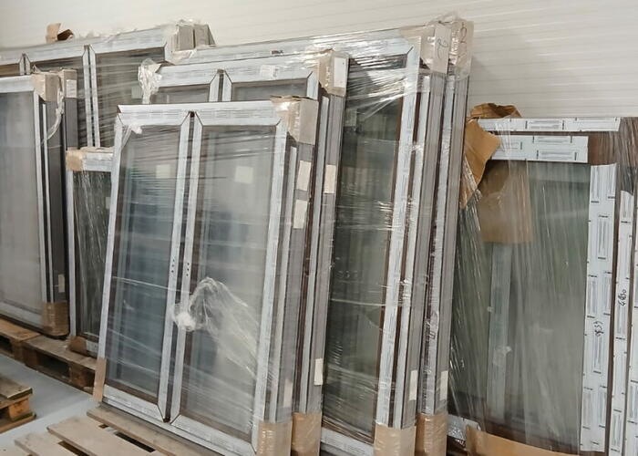 Grajewo ogłoszenia: Sprzedam Nowe okna firmy DOBROPLAST 
Kolor orzech, trzyszybowe...