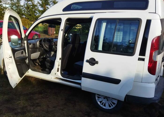 Grajewo ogłoszenia: Przebieg 181 000 km
Ręczna skrzynia biegów
Kolor karoserii:...