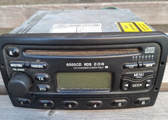 Grajewo ogłoszenia: Radio Ford Focus MK1 wraz z kodem PIN do radia