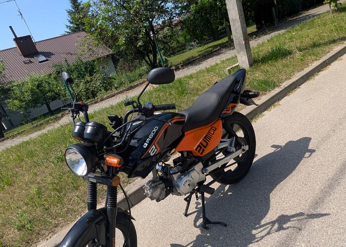 Grajewo ogłoszenia: Witam, sprzedam motorower biegowy ZUMICO 50cc na gaźniku...