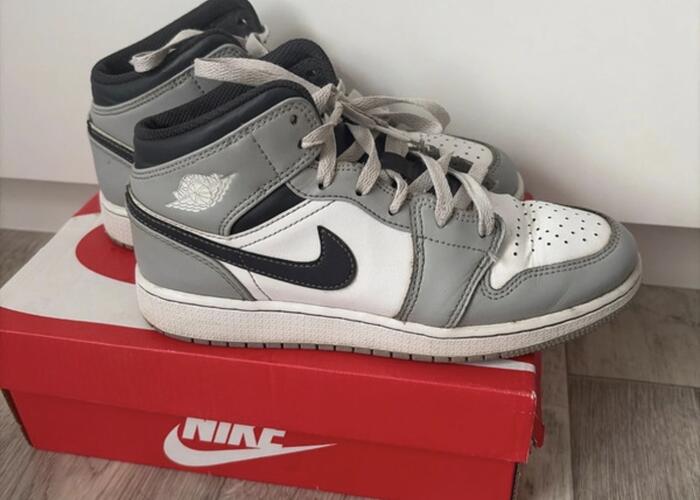 Grajewo ogłoszenia: Nike jordan 1 w bd stanie oryginalne