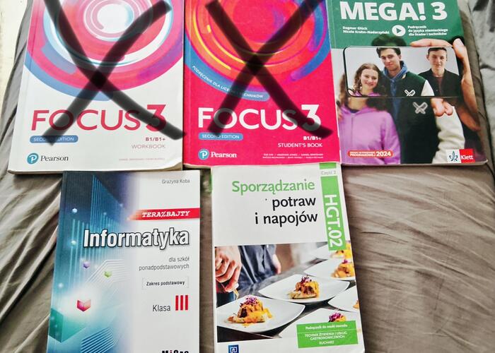 Grajewo ogłoszenia: Sprzedam książki do 3 klasy technikum. Książki są w bardzo...