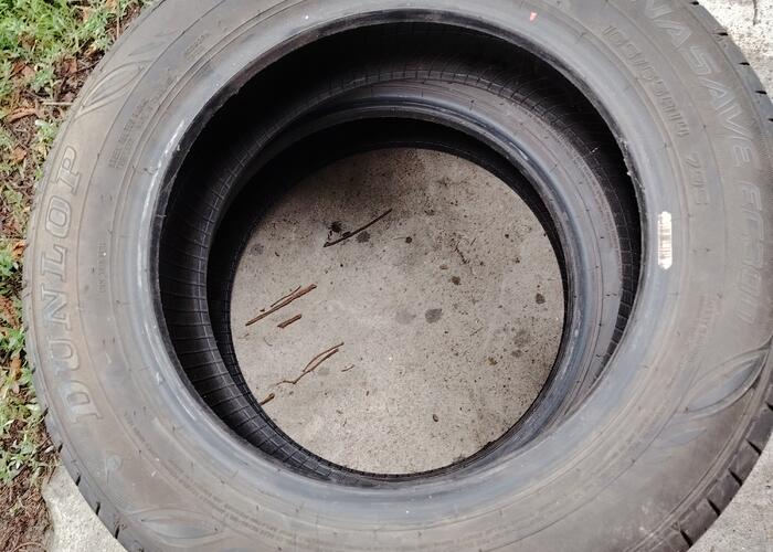 Grajewo ogłoszenia: Sprzedam dwie opony letnie firmy Dunlop 165 /65 14 24 rok produkcji...
