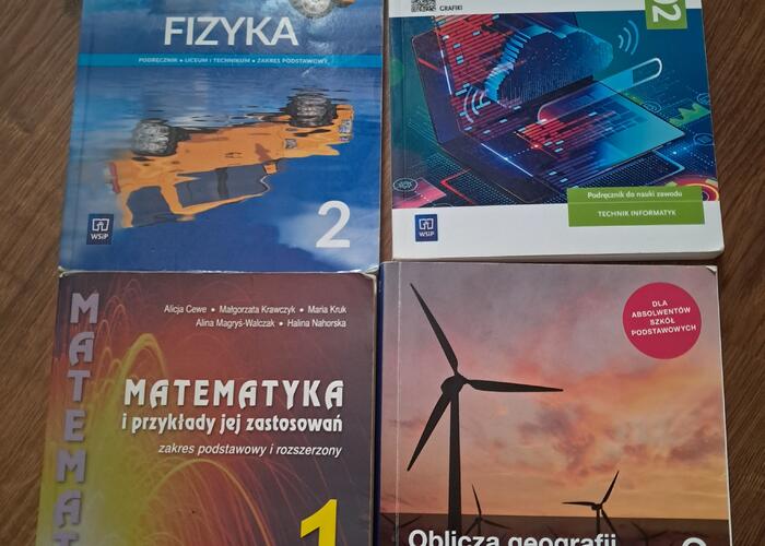 Grajewo ogłoszenia: Sprzedam  podręczniki. Kontakt sms oddzwonię.