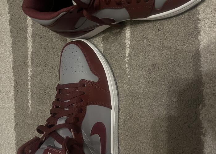 Grajewo ogłoszenia: Sprzedam nowe, nienoszone buty Nike rozmiar 43, wkładka 27,5cm.