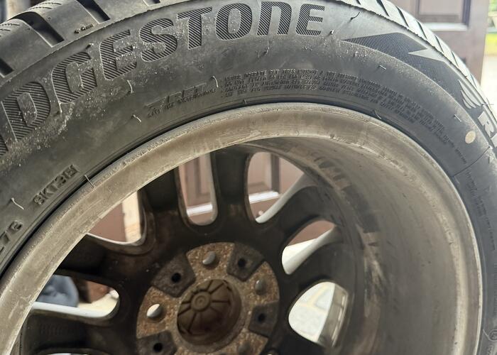 Grajewo ogłoszenia: Sprzedam opony wraz z felgami od BMW , felgi aluminiowe. Opony...