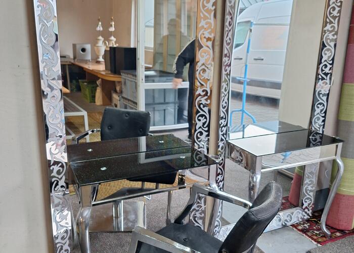 Grajewo ogłoszenia: SPRZEDAM WYPOSAŻENIE SALONU FRYZJERSKIEGO ???????
Na sprzedaż...