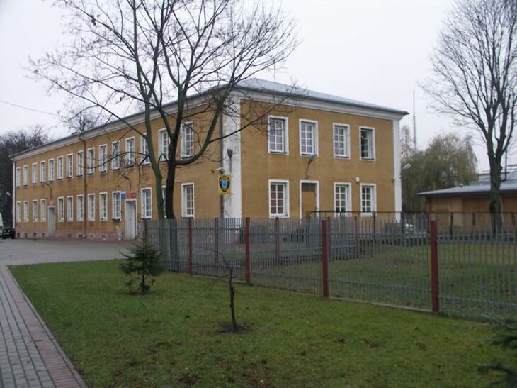 Nowe okna z PCV w UM