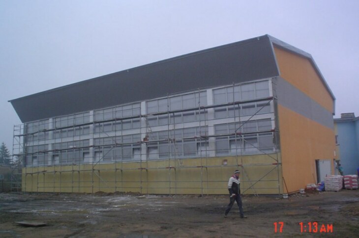 Trwa budowa sali sportowej