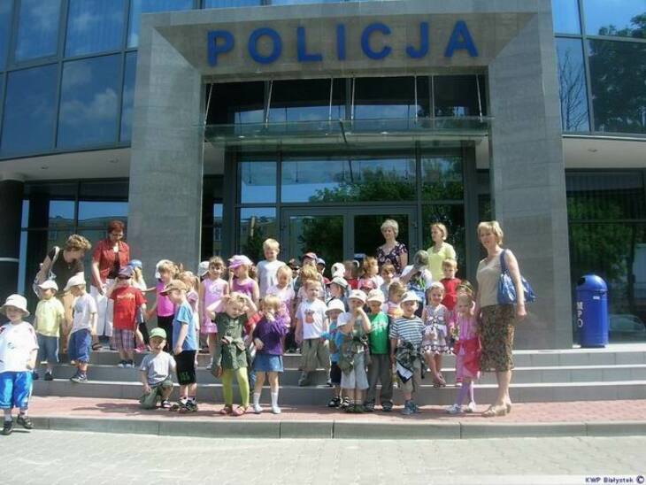 Przedszkolaki u policjantów 