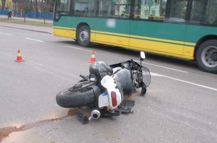 Motocyklista trafił do szpitala