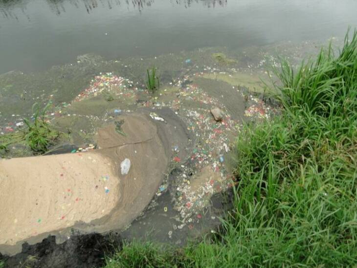 Zanieczyszczona rzeka Ełk 