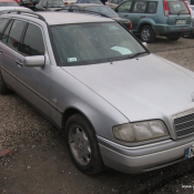11. Mercedes C kl., 1996 r., 2.5T D - 11 000 zł 