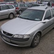 4. Opel Vectra kombi, 1998 r., 2.0 DTI - 6 600 zł 