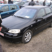18. Opel Astra II, 2001 r., 1.7 DTI - 10 900 zł + opłaty 
