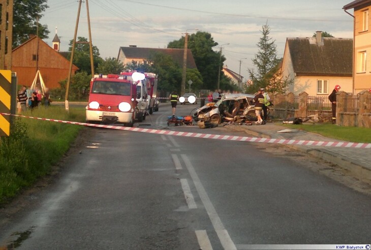 Uderzył w ogrodzenie i zginął 