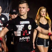 1. Dawid Klonowski :Mistrz Polski MMA Senior 61kg