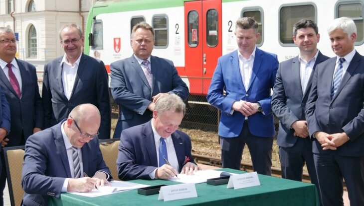 Umowę na Rail Baltica