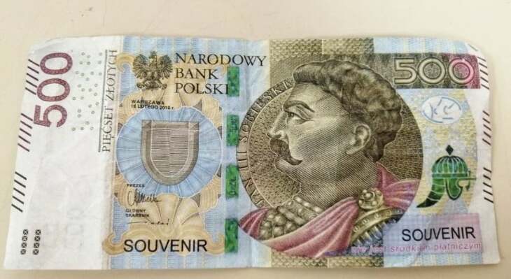 Uwaga na fałszywe banknoty