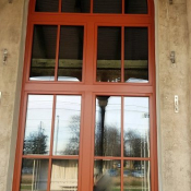 12. W Grajewie w roku 2019 wymiana zostala stolarka okienna i drzwiowa.