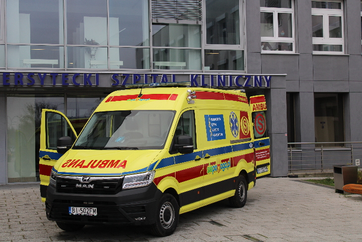 Ambulans za ponad 1 mln złotych
