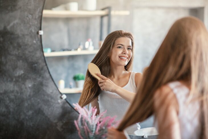 Jakie naturalne kosmetyki do włosów poprawią ich wygląd? Sprawdź!