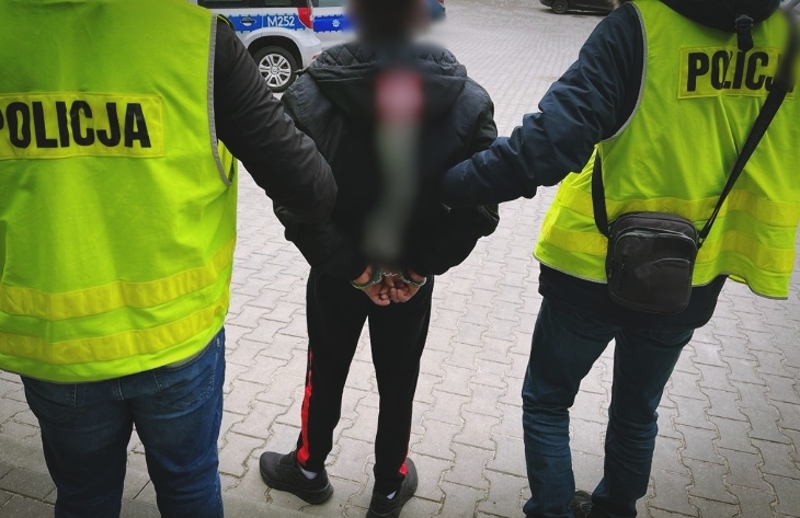 Łomża: Schował się w lodówce przed policją