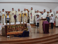 Celebrowanie liturgii Świętego Triduum Paschalnego