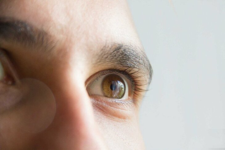 Leczenie zaćmy: nowoczesne techniki usuwania zmętnienia soczewki oka