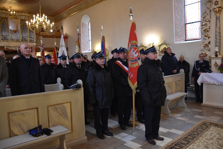 Niedźwiadna. Strażacy pamiętają o tych, którzy odeszli