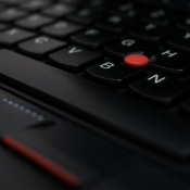 1. Tanie laptopy Lenovo ThinkPad