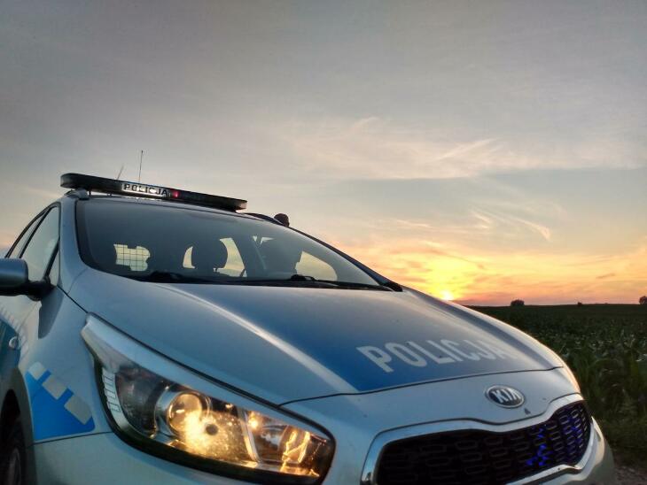 Policjanci zatrzymali trzech nastolatków 