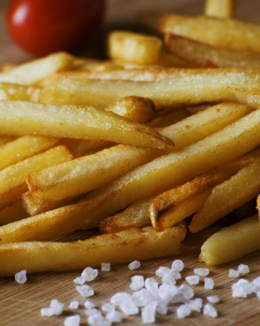 Jak wybrać idealną frytownicę do restauracji? Poradnik