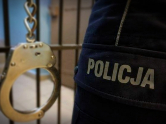 Wyłudziła ponad 300 tysięcy złotych