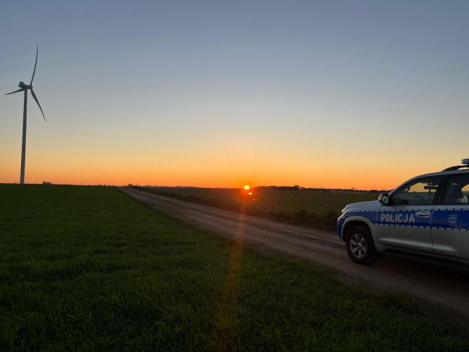 Próbowali wejść na turbinę wiatrową