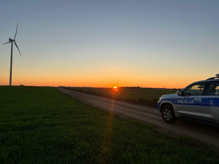 Próbowali wejść na turbinę wiatrową
