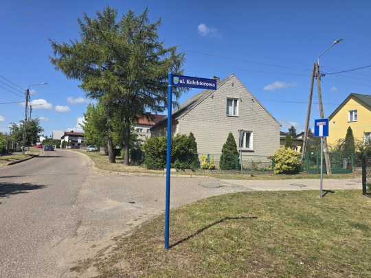 Ulica Kolektorowa. Budowa nawierzchni i brakującej infrastruktury 