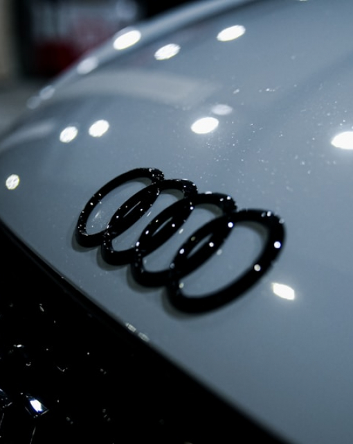 Nowe Audi S8 - dlaczego to auto na nowo definiuje pojęcia luksusu i mocy?