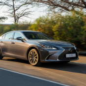 5. Lexus ES 200