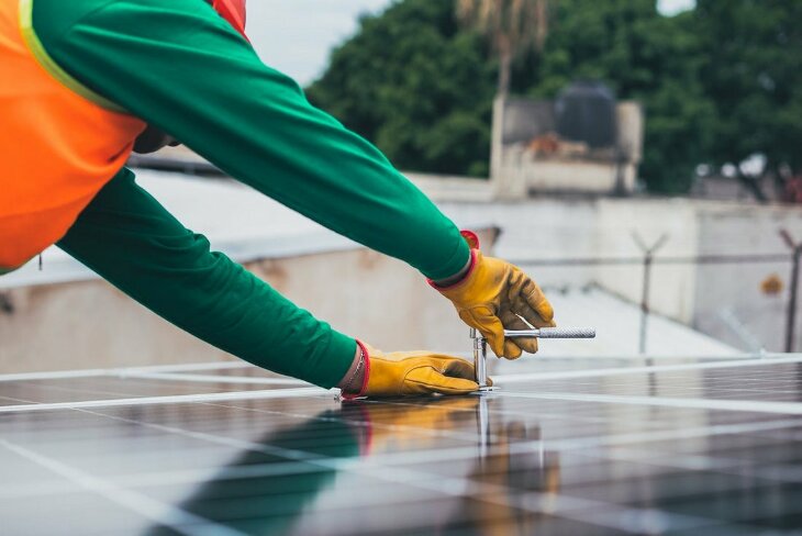 Zielona energia dla biznesu - korzyści ekonomiczne i środowiskowe