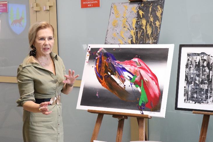 Nowa wystawa malarska w holu Urzędu Miasta 