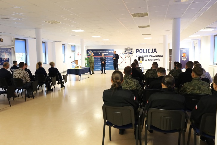 Przekazanie sprzętu Komendzie Powiatowej Policji 