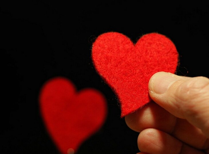 Intymność bez tabu - jak rozmawiać o potrzebach z partnerem