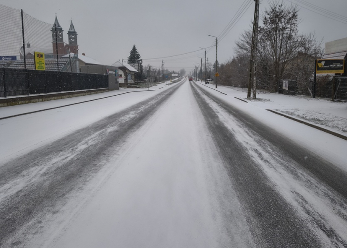 Atak zimy, trudne warunki na drogach!